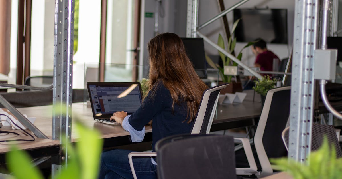 方盒欧盟扁蓝555:代理工商注册操作