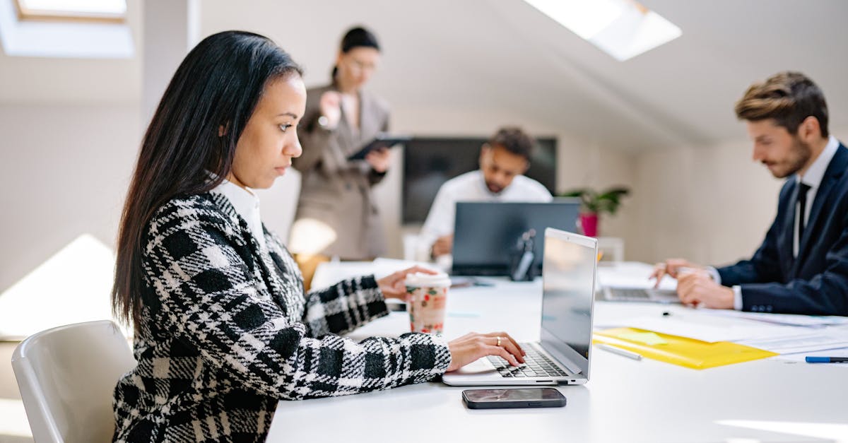 ORIS豪利时红酒双爆珠：纹身网站APP详情下载教程